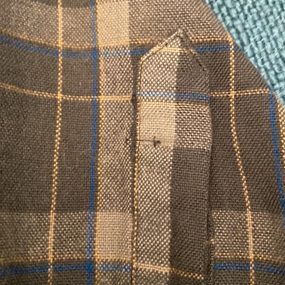 Men’s flannel like shirt. Double pocket placket front. Size XL. - Picture 8 of 9